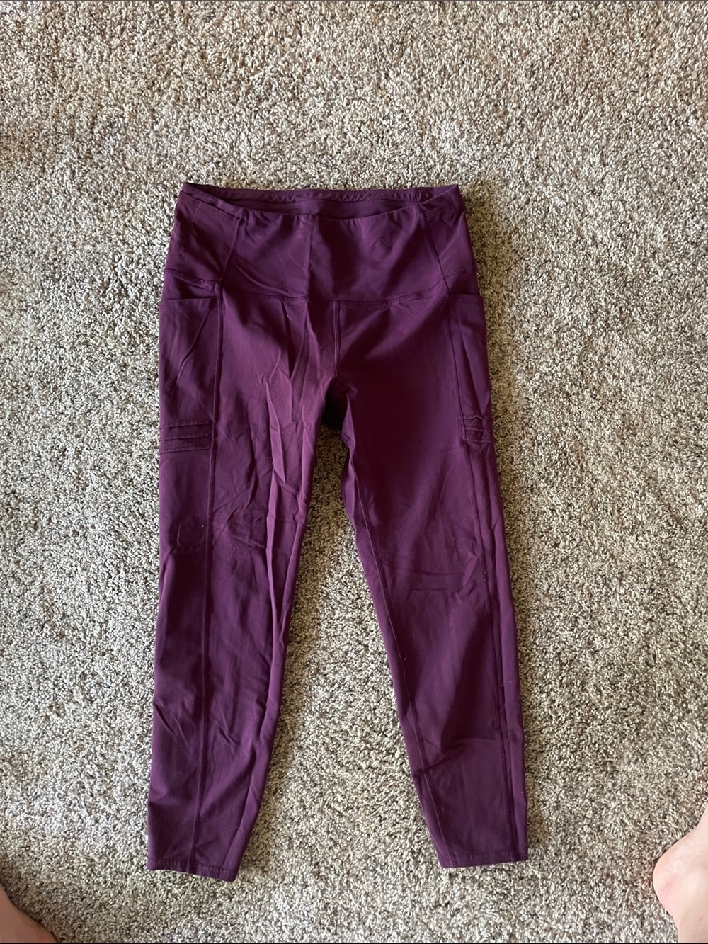 oiselle Plum women’s Performance Leggings with Pockets